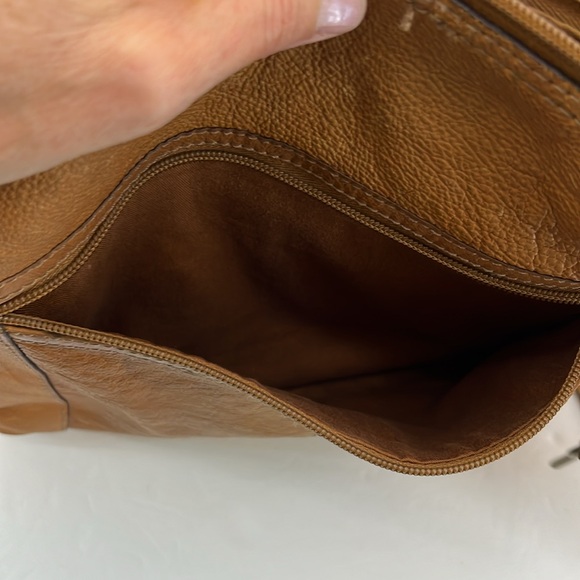 Fossil Sasha Distressed Dark Tan Leather Large Crossbody Saddle Bag Purse - Picture 12 of 16